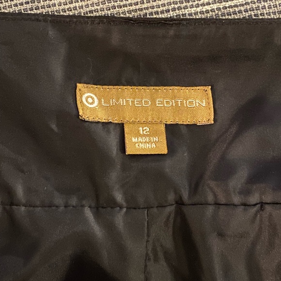 Black satin halter dress - Picture 14 of 16